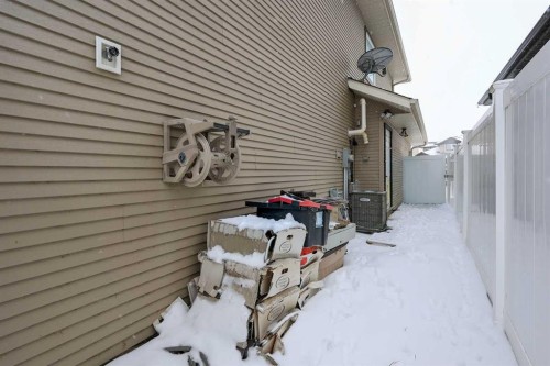 1 Ralston Place, Sylvan Lake, AB - Outdoor With Exterior