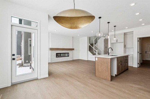208 Southborough Common, Cochrane, AB - Indoor Photo Showing Kitchen