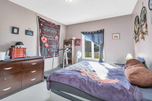 108-80A Kelloway Crescent, Red Deer, AB - Indoor Photo Showing Bedroom