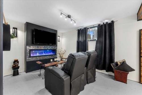 11124 110A Avenue, Edmonton, AB - Indoor