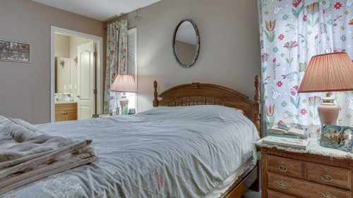 143 Ackerman Crescent, Red Deer, AB - Indoor Photo Showing Bedroom