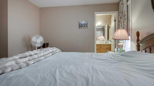 143 Ackerman Crescent, Red Deer, AB - Indoor Photo Showing Bedroom