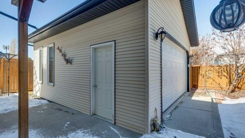 143 Ackerman Crescent, Red Deer, AB - Outdoor With Exterior