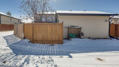 143 Ackerman Crescent, Red Deer, AB - Outdoor