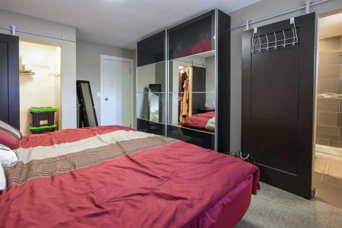 415 Barrett Drive, Red Deer, AB - Indoor Photo Showing Bedroom