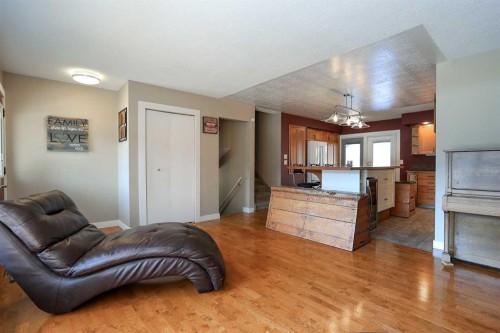 415 Barrett Drive, Red Deer, AB - Indoor