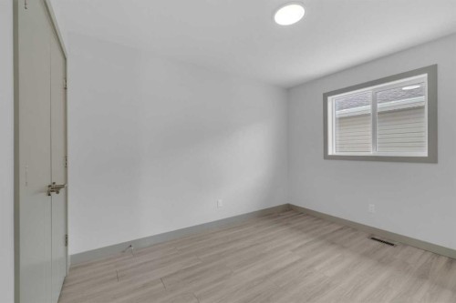 13 Vanson Close, Sylvan Lake, AB - Indoor Photo Showing Other Room