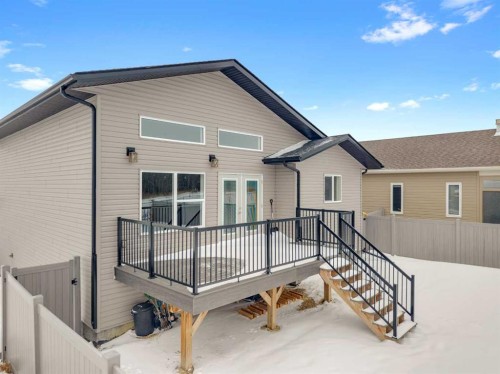 13 Vanson Close, Sylvan Lake, AB - Outdoor With Exterior