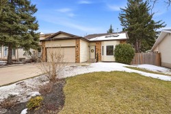 51 Otterbury Avenue Red Deer, AB T4N 4Z8