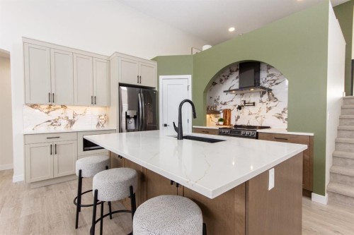 224 Emerald Drive, Red Deer, AB - Indoor Photo Showing Kitchen With Upgraded Kitchen