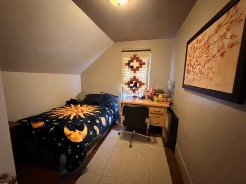 5016 51 Street, Hardisty, AB - Indoor Photo Showing Bedroom