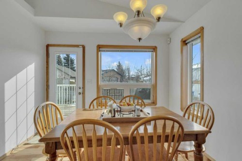 118 Duval Crescent, Red Deer, AB - Indoor Photo Showing Dining Room