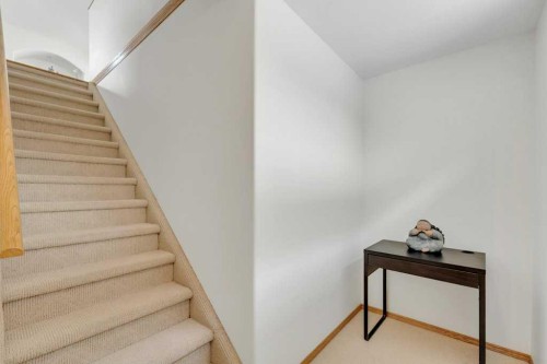 118 Duval Crescent, Red Deer, AB - Indoor Photo Showing Other Room