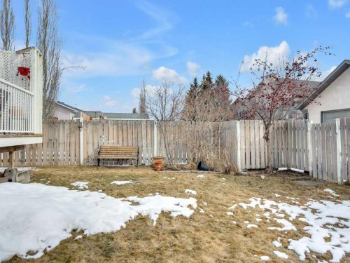 118 Duval Crescent, Red Deer, AB - Outdoor