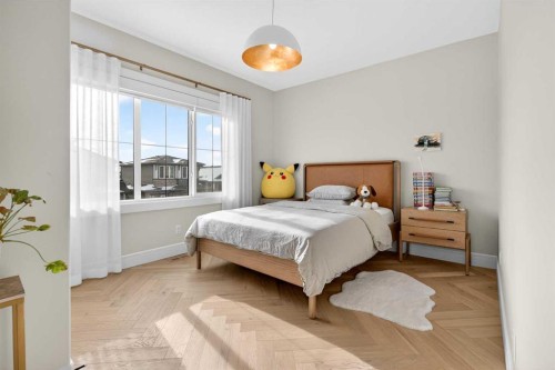 20320 29 Avenue Nw, Edmonton, AB - Indoor Photo Showing Bedroom