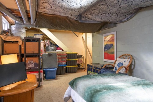 5223 Newson Boulevard, Bashaw, AB - Indoor