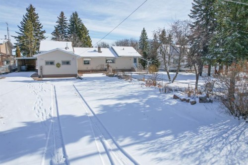 5223 Newson Boulevard, Bashaw, AB - Outdoor