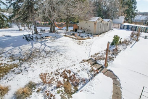 5223 Newson Boulevard, Bashaw, AB - Outdoor
