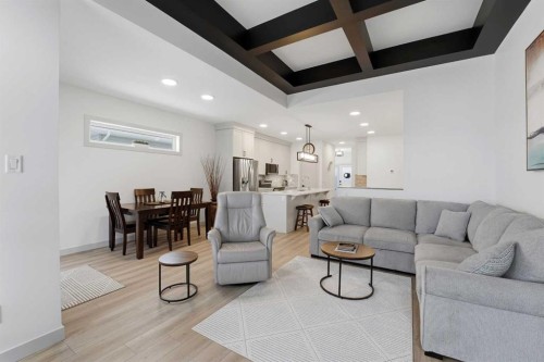 34 Mitchell Crescent, Blackfalds, AB - Indoor Photo Showing Living Room