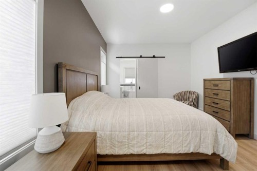 34 Mitchell Crescent, Blackfalds, AB - Indoor Photo Showing Bedroom