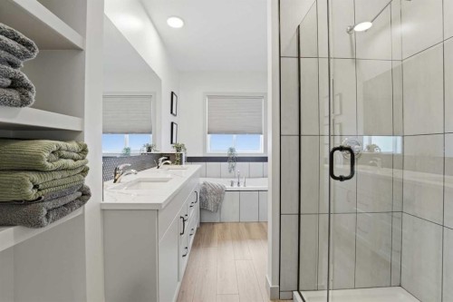 34 Mitchell Crescent, Blackfalds, AB - Indoor Photo Showing Bathroom