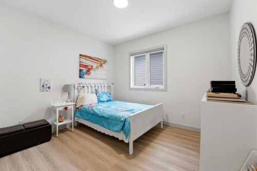 34 Mitchell Crescent, Blackfalds, AB - Indoor Photo Showing Bedroom