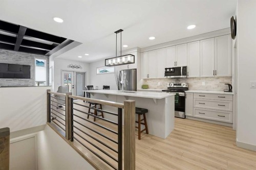 34 Mitchell Crescent, Blackfalds, AB - Indoor Photo Showing Kitchen With Upgraded Kitchen