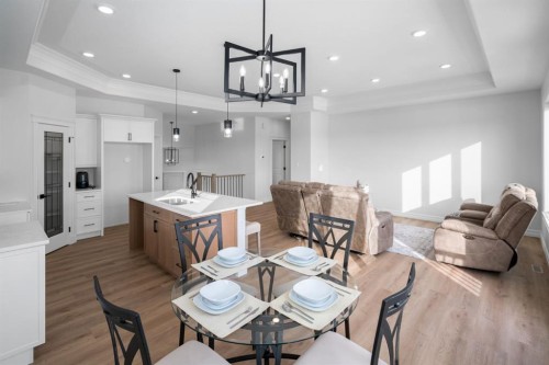 5737 55 Avenue, Camrose, AB - Indoor Photo Showing Dining Room