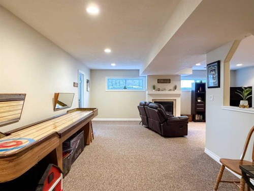6701 41 Avenue, Stettler, AB - Indoor