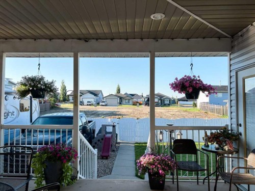 6701 41 Avenue, Stettler, AB - 