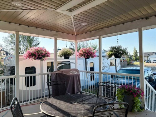 6701 41 Avenue, Stettler, AB - Outdoor With Deck Patio Veranda With Exterior