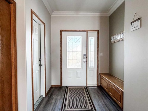 6701 41 Avenue, Stettler, AB - Indoor Photo Showing Other Room