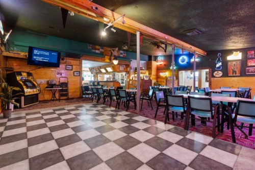 230 Main Street, Ferintosh, AB 