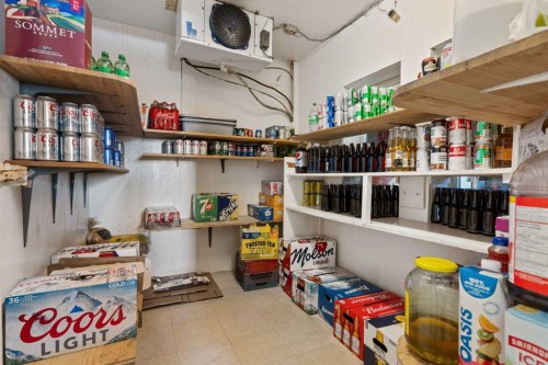230 Main Street, Ferintosh, AB 