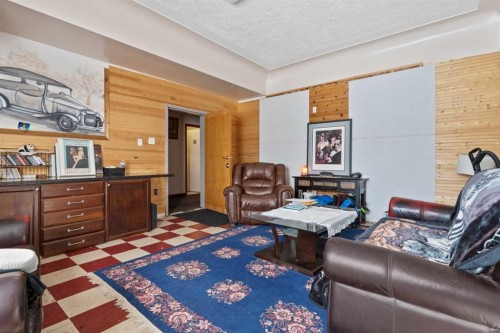 230 Main Street, Ferintosh, AB 