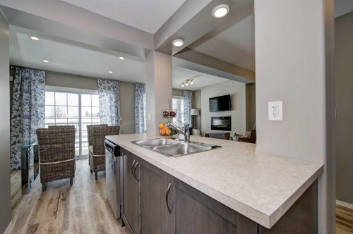15 Golden Crescent, Red Deer, AB - Indoor Photo Showing Kitchen With Double Sink