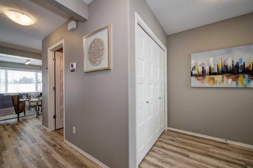 15 Golden Crescent, Red Deer, AB - Indoor Photo Showing Other Room