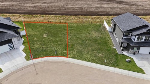4225 Bauman Way, Innisfail, AB 