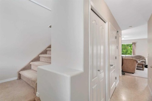 116 Arthur Close, Red Deer, AB - Indoor Photo Showing Other Room