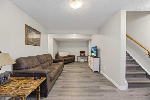 1 Destiny Way, Olds, AB - Indoor Photo Showing Living Room