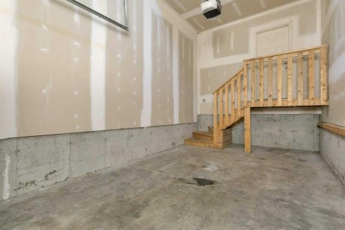 8 Ross Close, Sylvan Lake, AB - Indoor Photo Showing Other Room