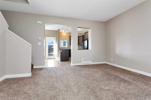 8 Ross Close, Sylvan Lake, AB - Indoor Photo Showing Other Room