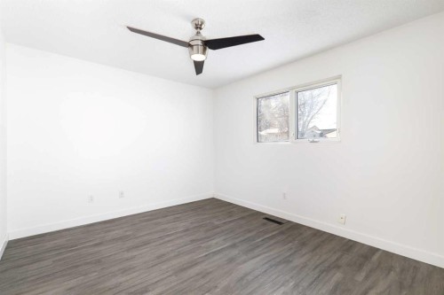 47 Olsen Street, Red Deer, AB - Indoor Photo Showing Other Room