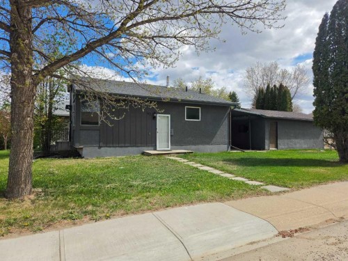 47 Olsen Street, Red Deer, AB - Outdoor