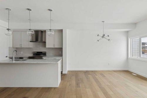 25 Linden Place, Rural Red Deer County, AB - Indoor Photo Showing Kitchen