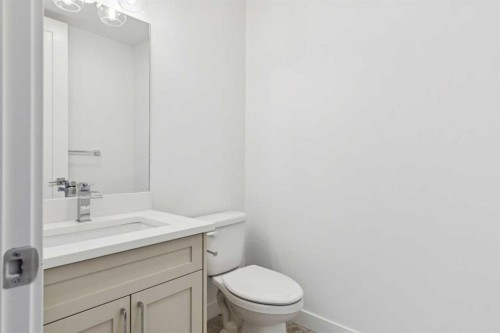 25 Linden Place, Rural Red Deer County, AB - Indoor Photo Showing Bathroom