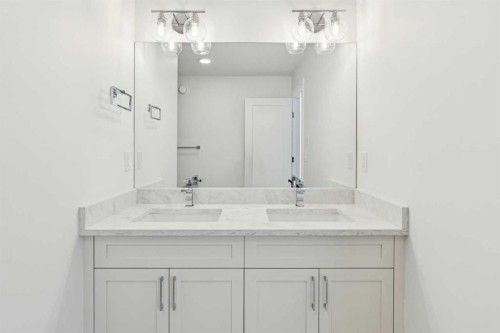 25 Linden Place, Rural Red Deer County, AB - Indoor Photo Showing Bathroom