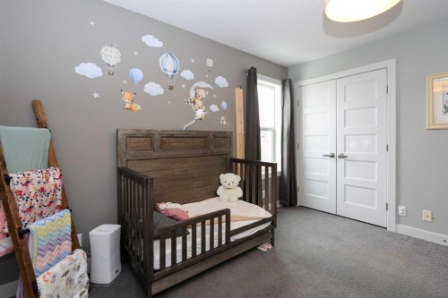 112 Eastpointe Drive, Blackfalds, AB - Indoor Photo Showing Bedroom
