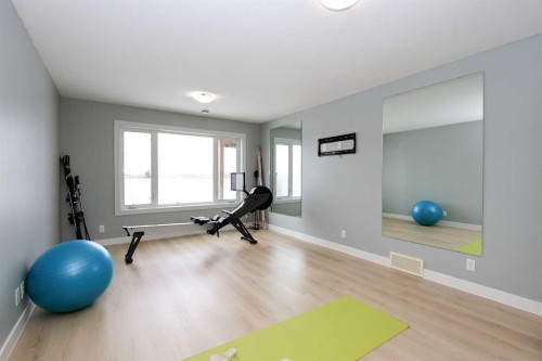 112 Eastpointe Drive, Blackfalds, AB - Indoor Photo Showing Other Room