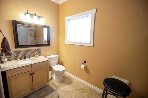 36067-42 Range Road Range, Rural Red Deer County, AB - Indoor Photo Showing Bathroom